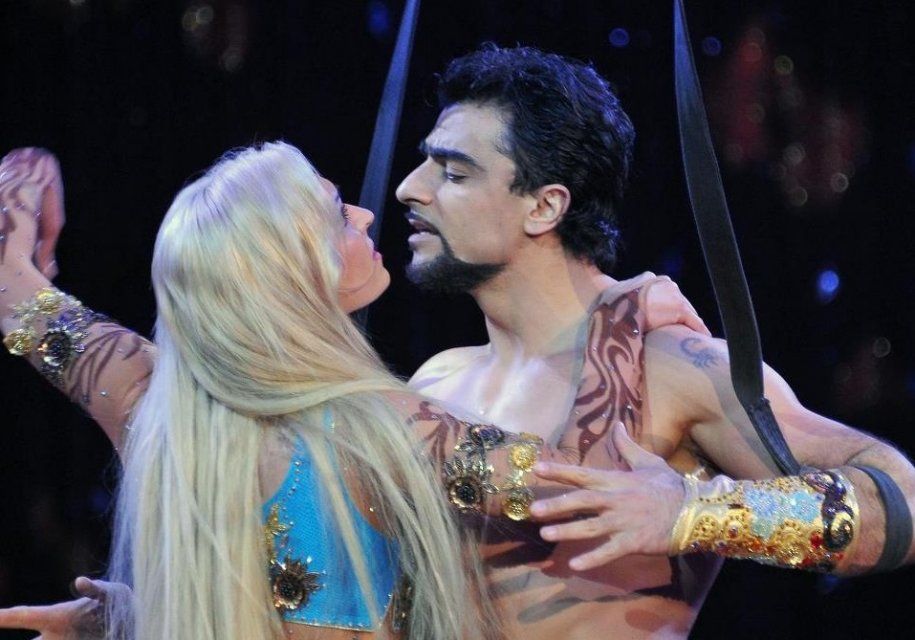 Директор цирка «Триумф» подарит два билета на представление слушателям Ретро FM в Орле!