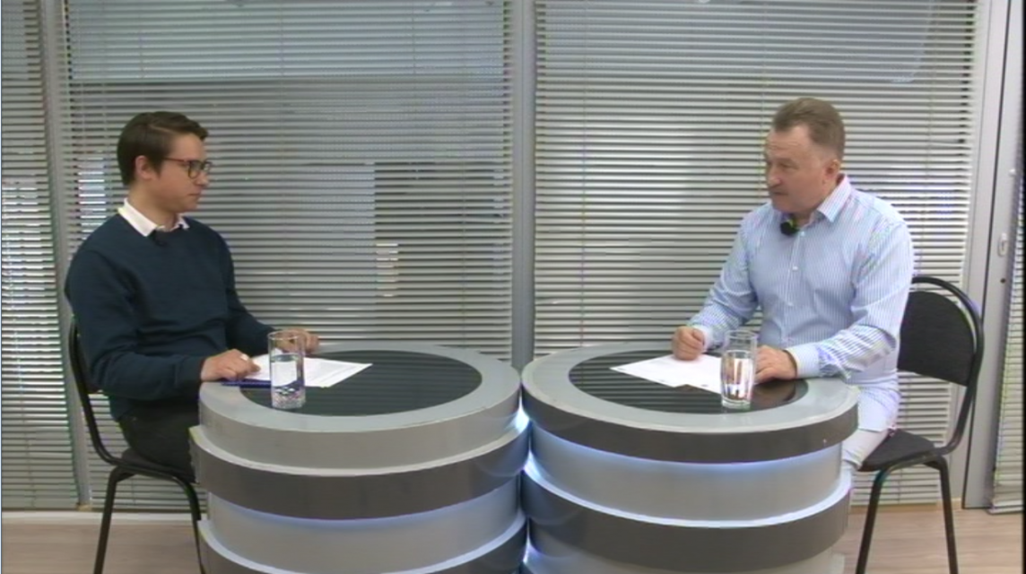 Сегодня на телеканале «Истоки» смотрите программу «Вечерний гость». Ее гостем стал депутат орловского облсовета Виталий Рыбаков