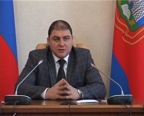 "2016 год будет лучше, чем 2015". Вадим Потомский провел итоговую пресс-конференцию 