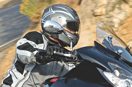 "Шлем всему голова"