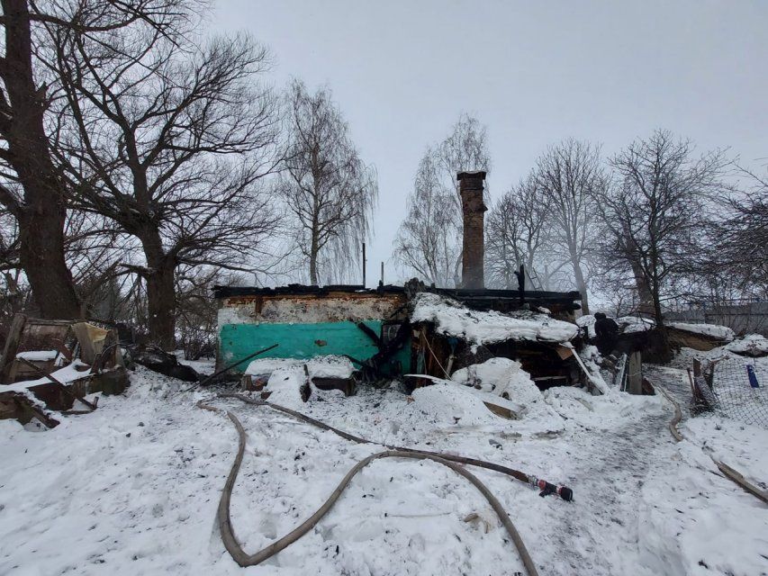 В Орловском районе в своем доме заживо сгорел мужчина. СК проводит проверку