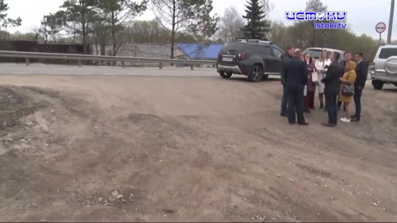 Встреча была жаркой, но, в целом, продуктивной. Орловские депутаты посетили жителей СНТ «Ягодный». Какие беды тревожат местных жителей?