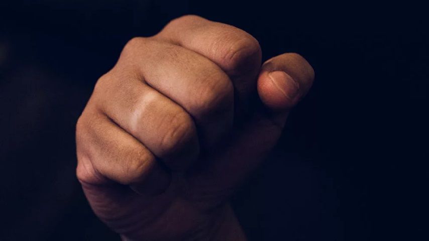 В Орле за отказ здороваться двое приятелей забили до смерти пенсионера