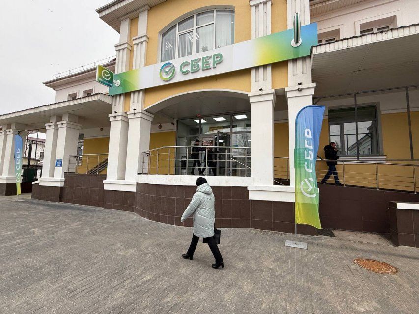 Сбербанк во Мценске: офис нового формата с современным дизайном и удобными зонами обслуживания