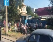 «Полосатый рейс» потерпел фиаско: в Орле из фуры рассыпались арбузы