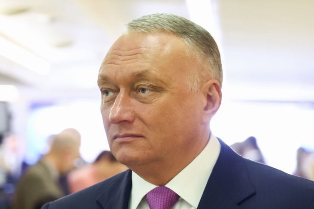 Дмитрий Савельев: биография, карьера и вклад в развитие Тульской области