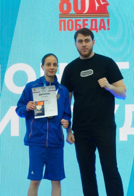 Орловская спортсменка Светлана Тувакова завоевала золотую медаль на Всероссийских соревнованиях по боксу среди студентов