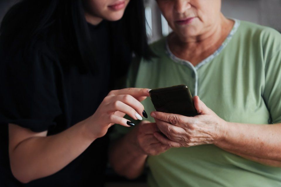 Орловчан предупредят о мошеннических звонках в адрес самых близких