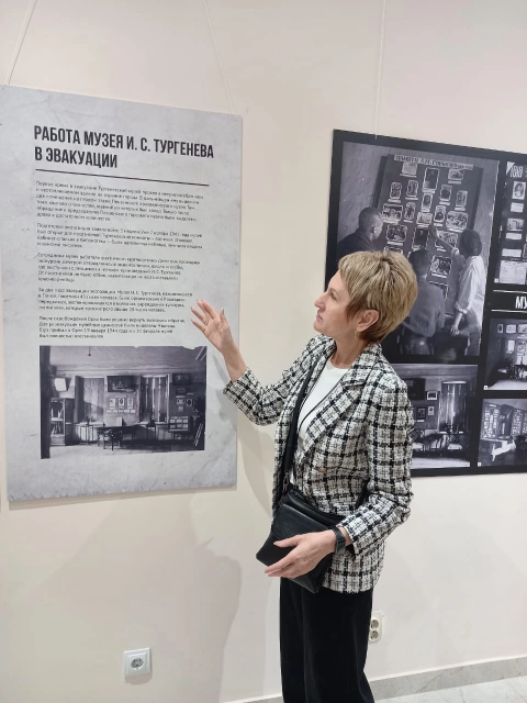 В Пензе открылась выставка об эвакуации Орловского музея Тургенева