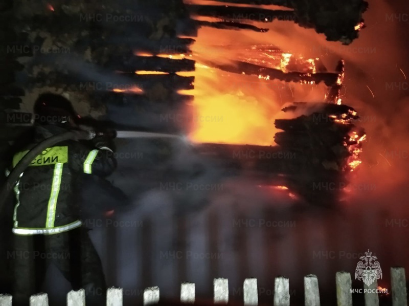 В Дмитровском районе в пожаре погиб человек 