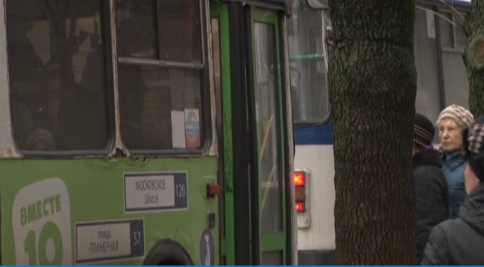 Сотрудники ДПС ограбили ветеранов СВО, Орёл приобрёл в Санкт-Петербурге очередные сомнительные новые-старые троллейбусы.