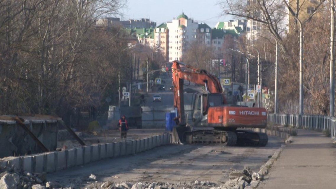 Чиновники радуют орловчан новостями о ремонте моста Дружбы, забывая о нюансах