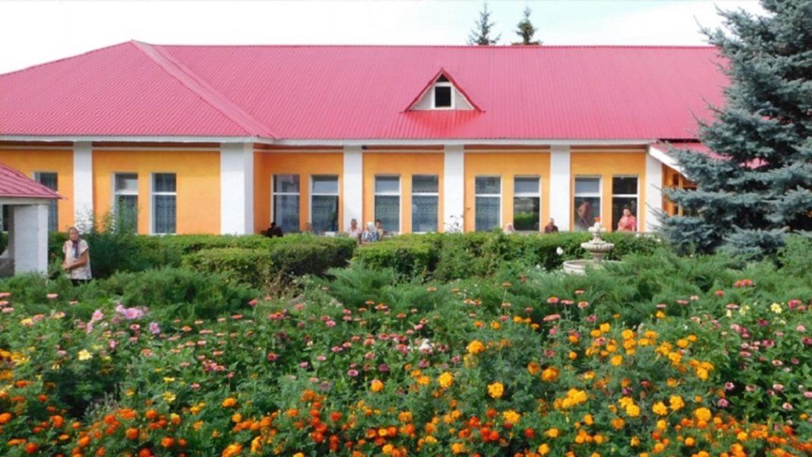 Из-за сотрудницы с подозрением на COVID-19 закрыли на карантин интернат на Орловщине