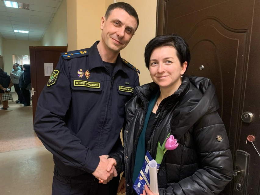 Орловские судебные приставы провели акцию «Вам, любимые!»