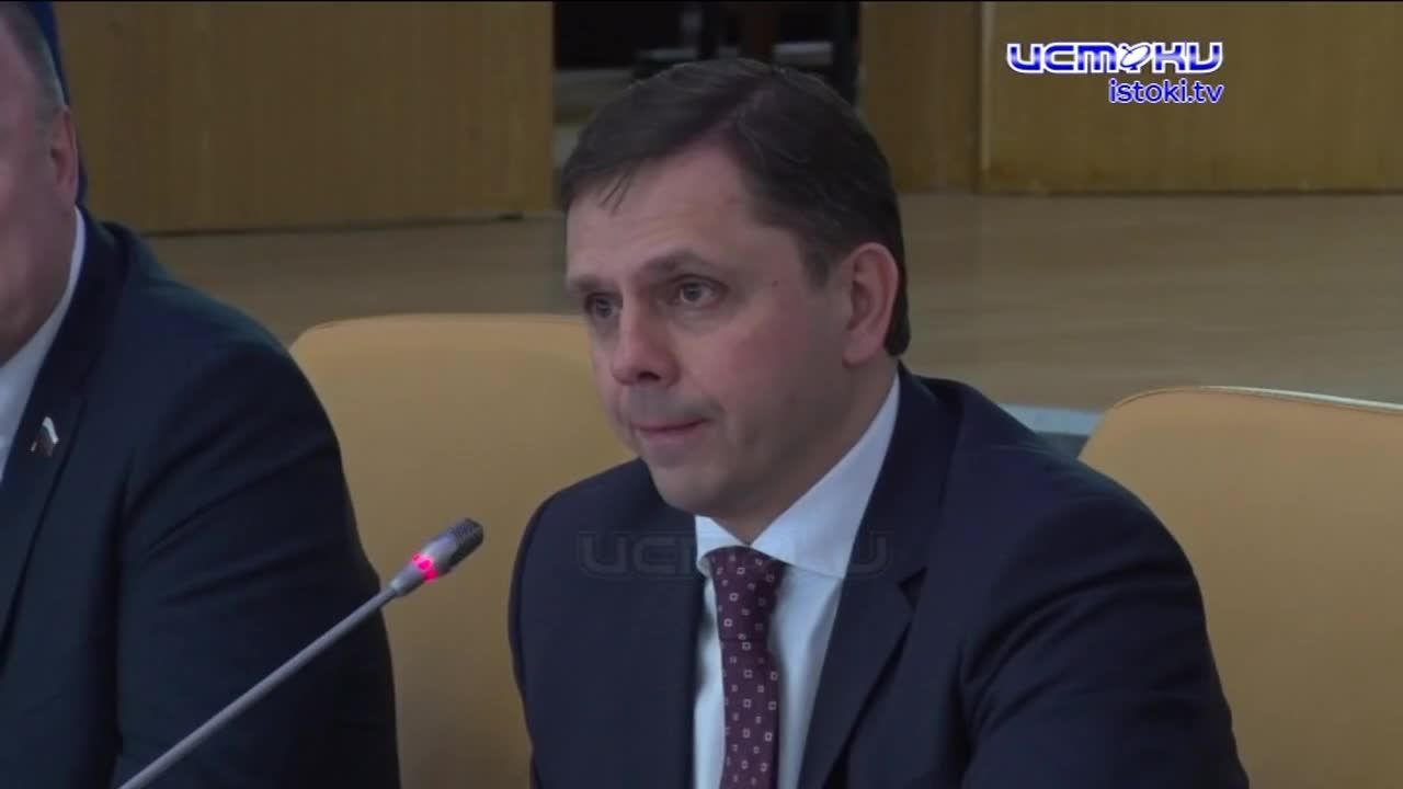 Самоотверженный патриот Лежнев, успешные успехи губернатора и жаркие дискуссии