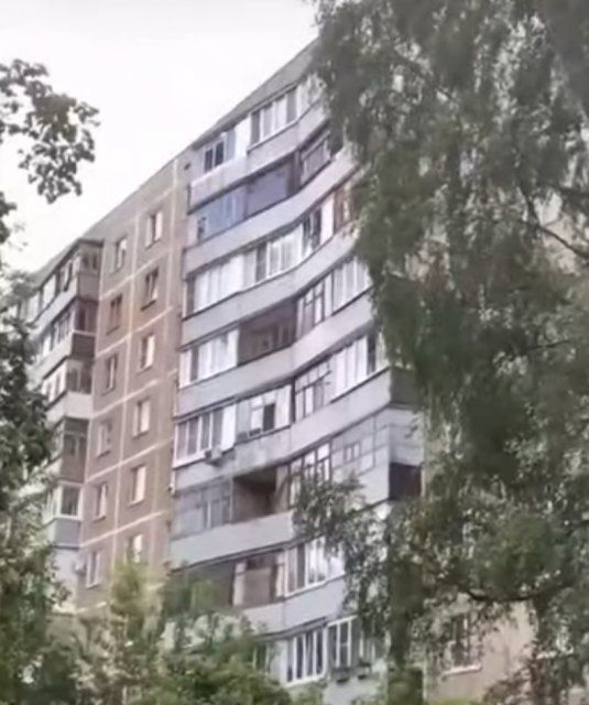 Орловчанин выпал с седьмого этажа, но остался жив