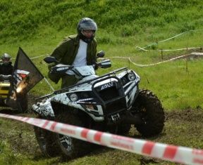 В праздничные дни пройдут соревнования по трофи-рейду "Прорыв-2014"