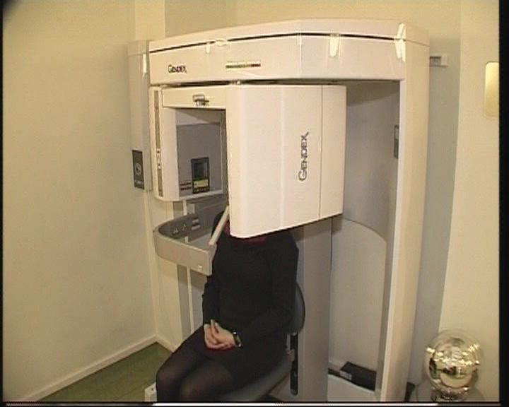 Лечение в 3D формате - стоматолог 32