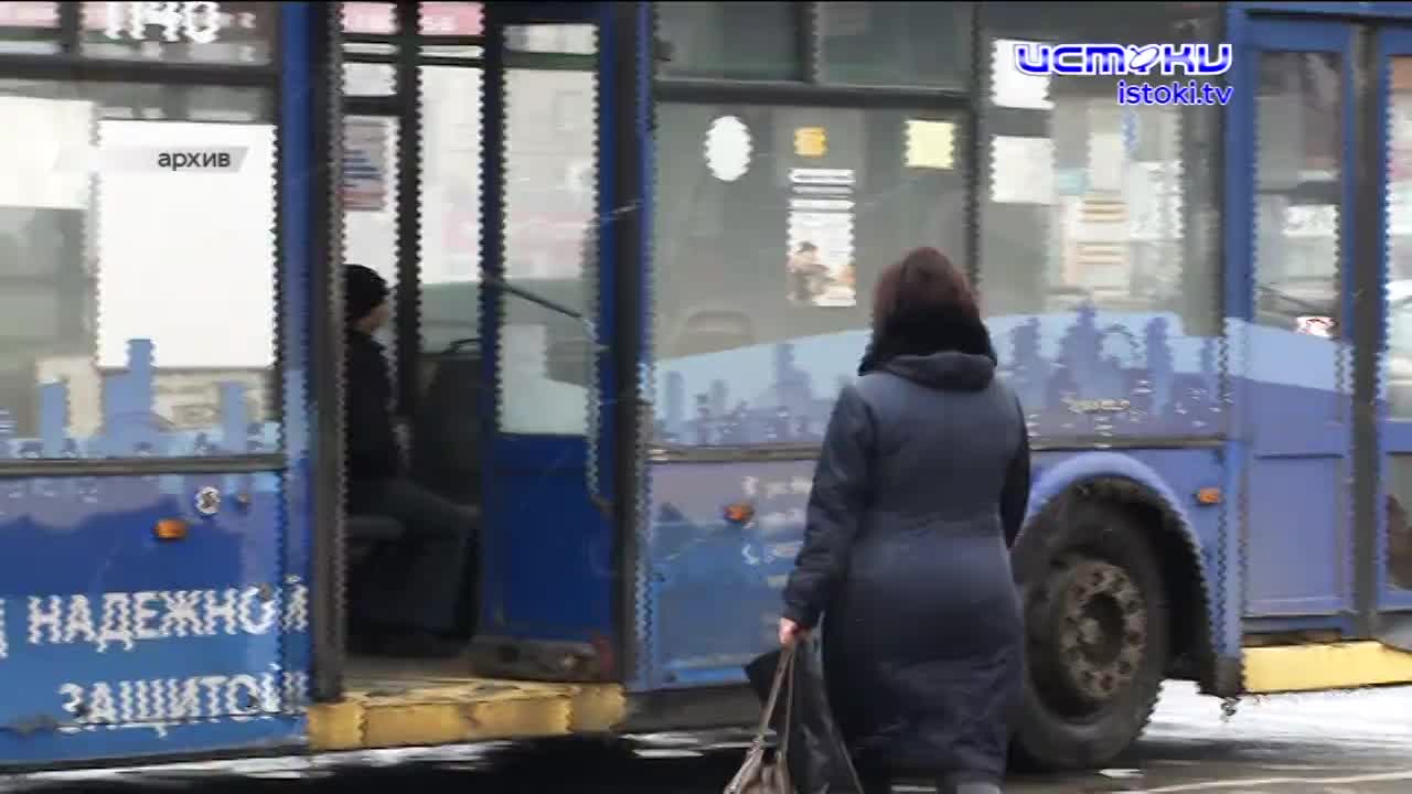 В Орловской области формируют очередной груз для бойцов спецоперации, троллейбус №7 в очередной раз перестал ходить до Выгонки, а в Вятском Посаде с р...