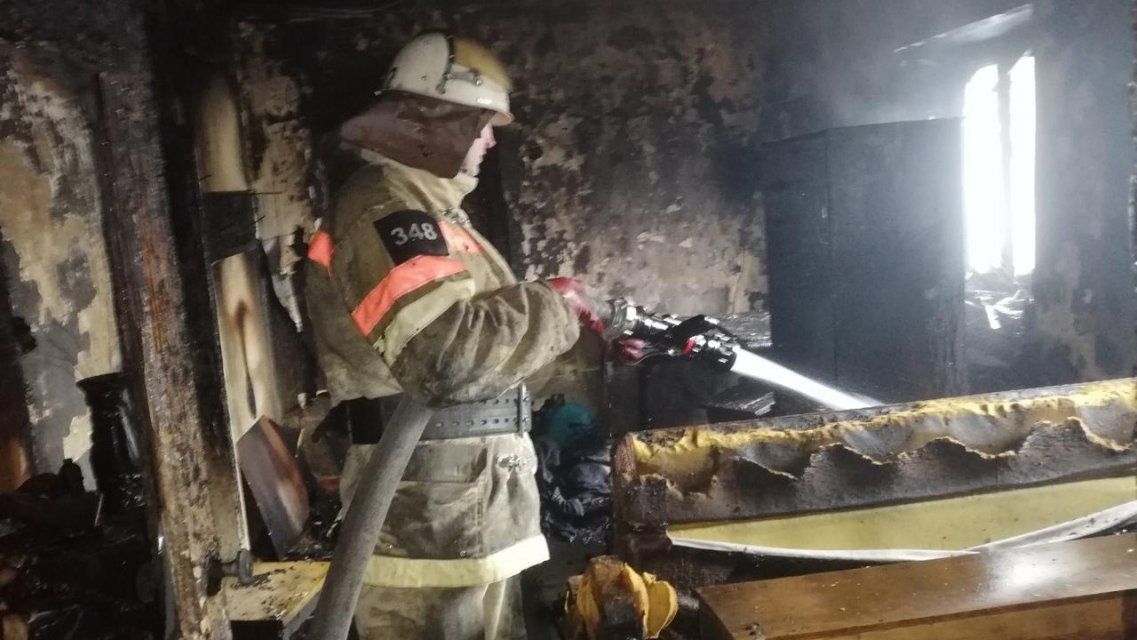 Неисправная розетка едва не лишила крова жителей Ливенского района