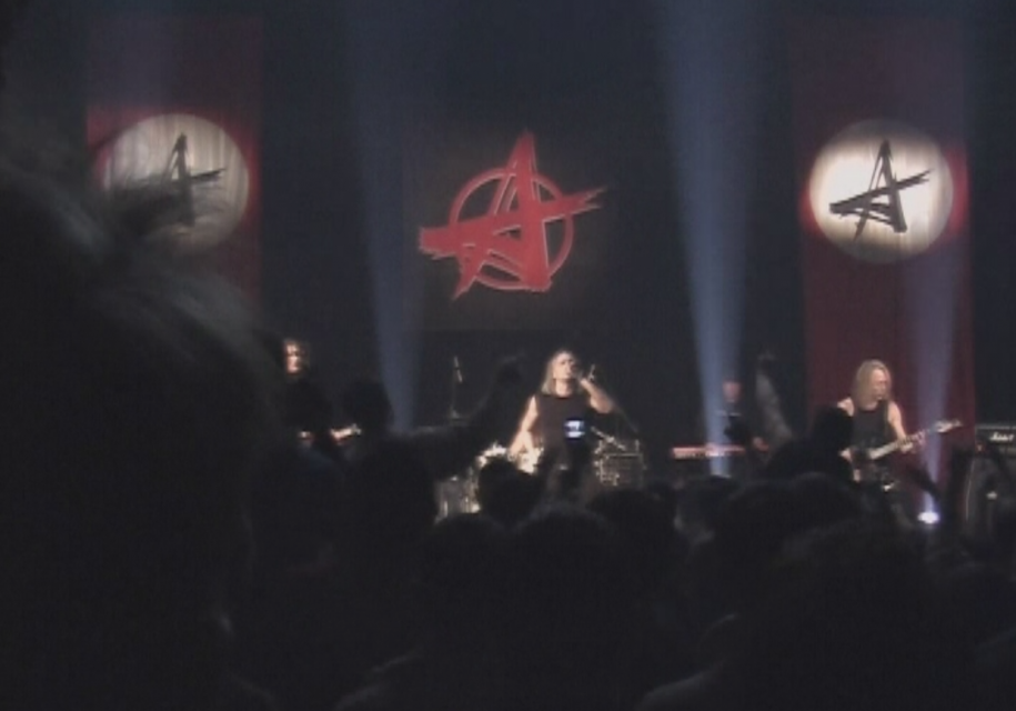 Успейте вовремя оцифровать ваши видеозаписи. 