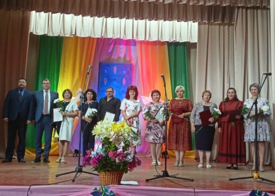 Новосильцы отмечают День района