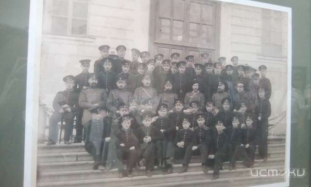 Фоторепортаж: в Орле открылась выставка, приуроченная к трем юбилейным датам