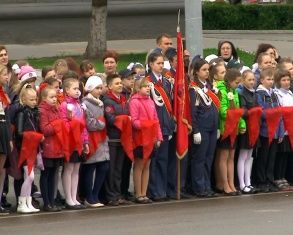 Сегодня Орловская пионерская организация пополнилась на 560 человек