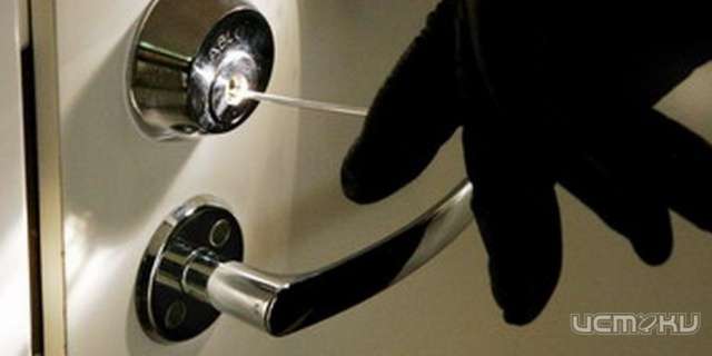 Двое пьяных орловчан пытались похитить деньги из офиса