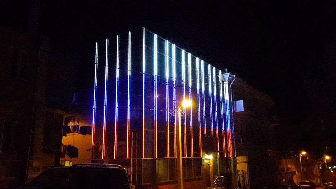 Несколько зданий в Орле окрасят в цвета российского триколора