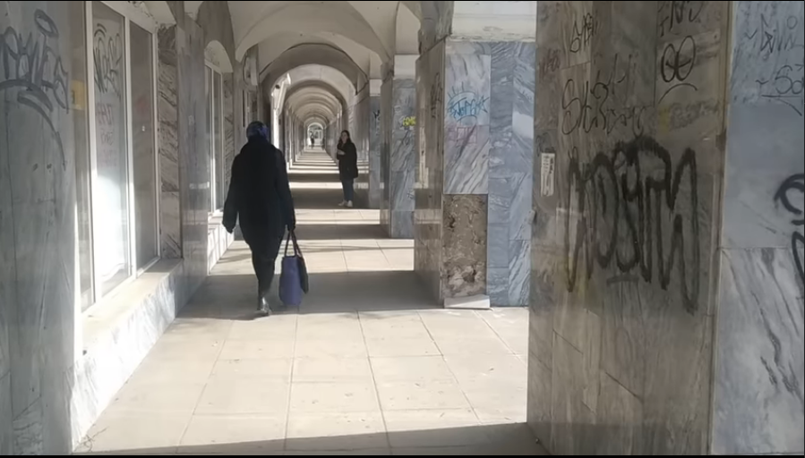 "Так гибли цивилизации", "Поведение временщиков и квартирантов": Орловчане возмущаются состоянием исторических зданий и улиц Орла