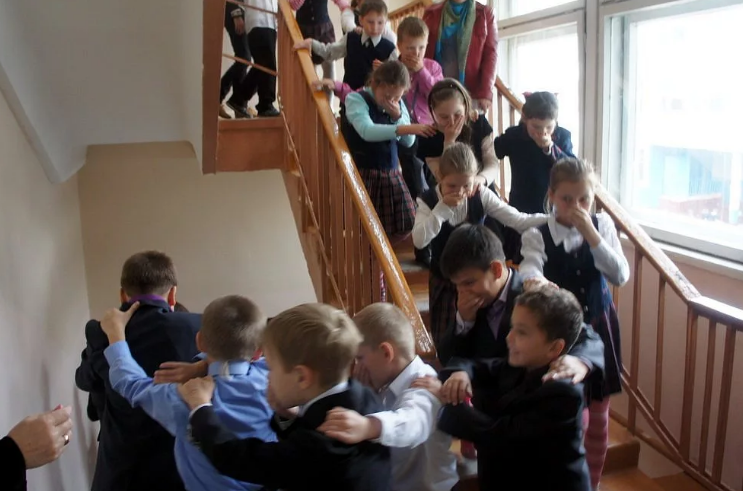 В Орле эвакуировали школу №27