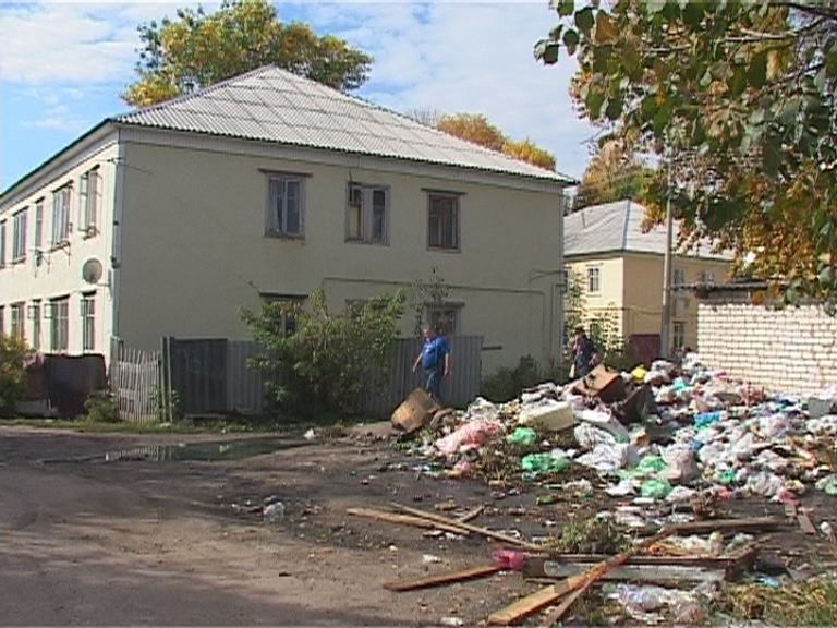 Реально ли помогают чиновники жителям улицы Холодная