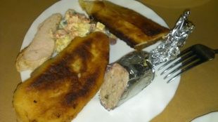 В орловском кафе кормили сомнительной едой 