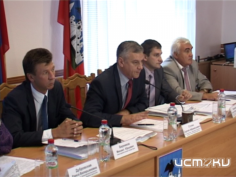 Горсовет: какие именно проблемы решают депутаты?