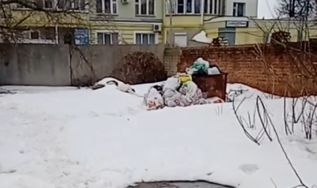 ВИДЕО: орловчане снова жалуются на работу регоператора по обращению с отходами «Зеленая роща»