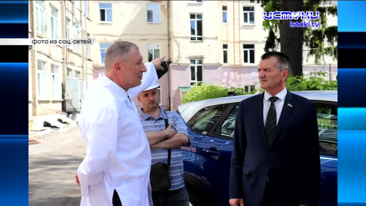 Капремонт поликлиники №3 в Орле могут приостановить из-за «сырого» проекта, Орловщина получила партию вакцины против кори, а доставщик продуктов питан...