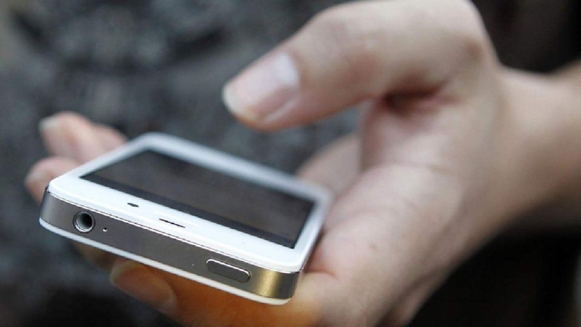 За девять месяцев у орловчан украли 242 телефона