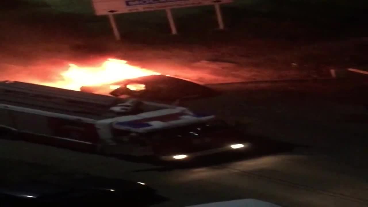 Видео: взрыв автомобиля в Орле на улице Маринчинко