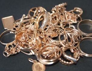 29-летний амчанин обокрал ювелирную мастерскую