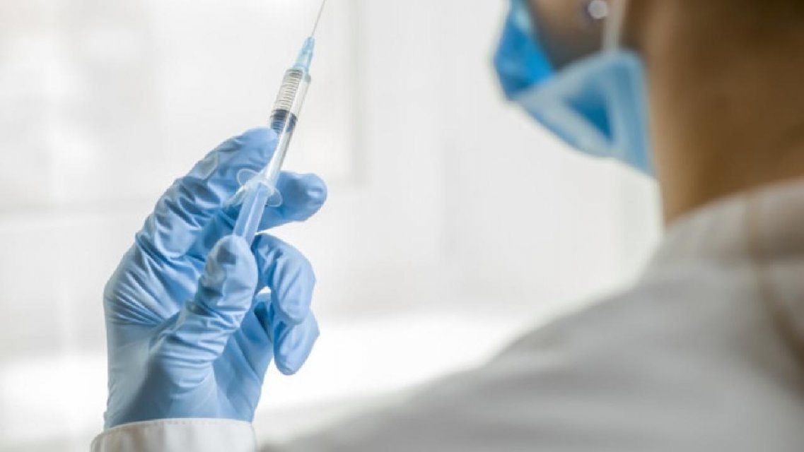 Залогин: орловские медики могут отказаться от прививки против коронавируса