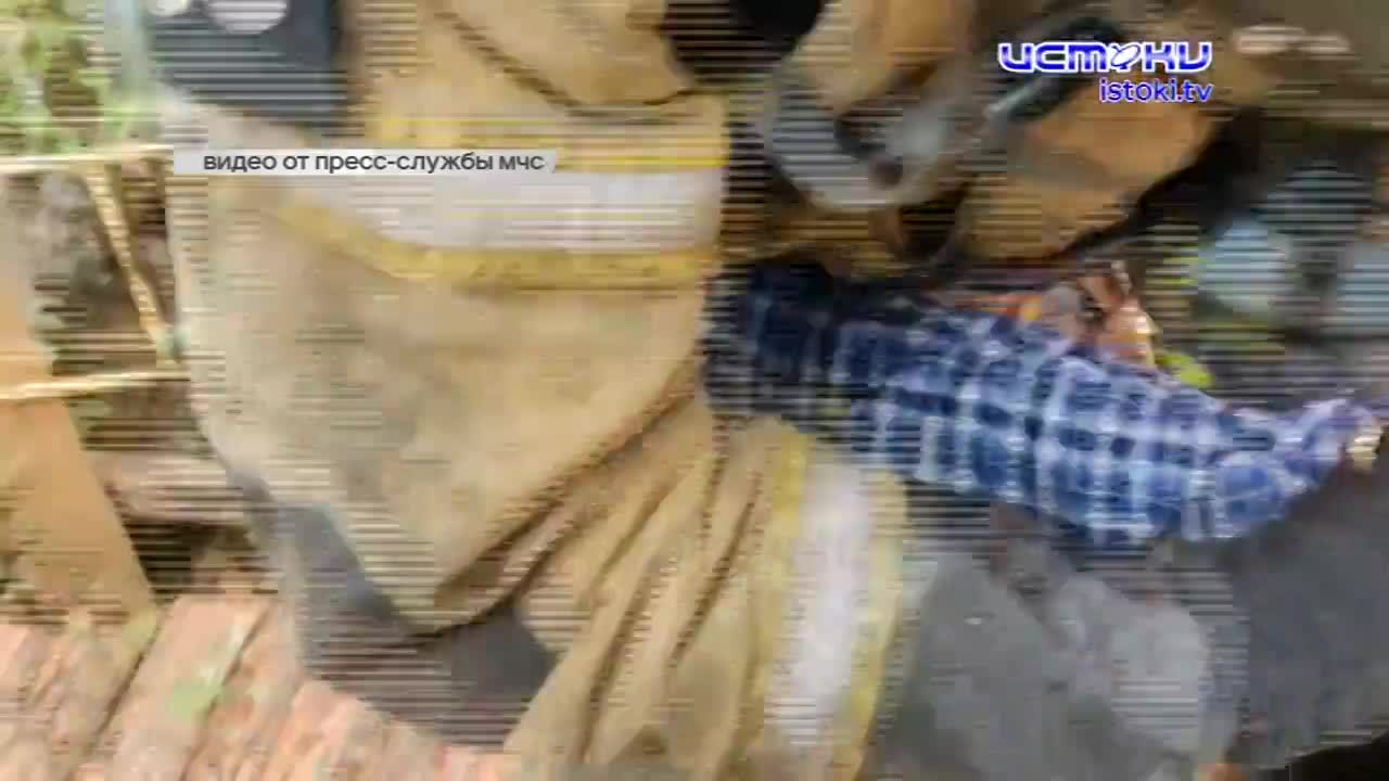 В частном доме на улице Брянской произошел пожар. Из него удалось спасти мужчину