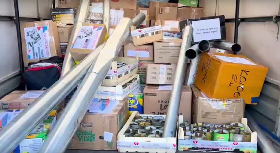 Жители Болховского района отправили очередной гуманитарный груз нашим солдатам на фронт