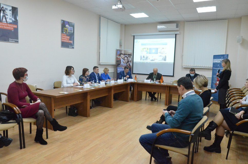 «Ростелеком» в Орле выступил телекоммуникационным партнером круглого стола Фонда социального страхования