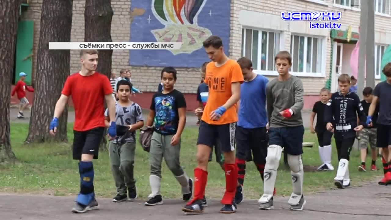 На обновлённом пешеходном переходе с кнопкой вызова на Карачевке произошла первая авария, двое орловчан за сутки перевели мошенникам более 2 млн рубле...