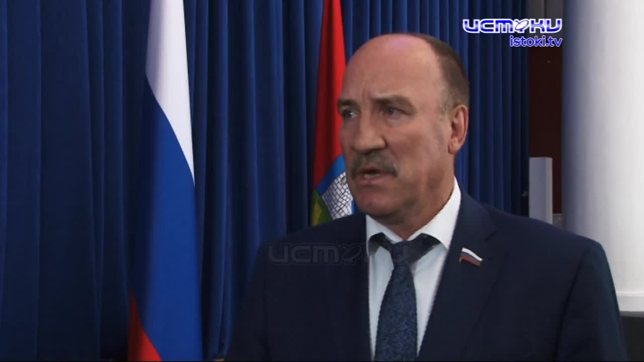 На повестке дня 42 вопроса. В Орле прошло 12-е заседании областного совета народных депутатов