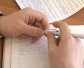 Орловчане продолжают набирать долги. Судебные приставы подвели итоги минувшего года