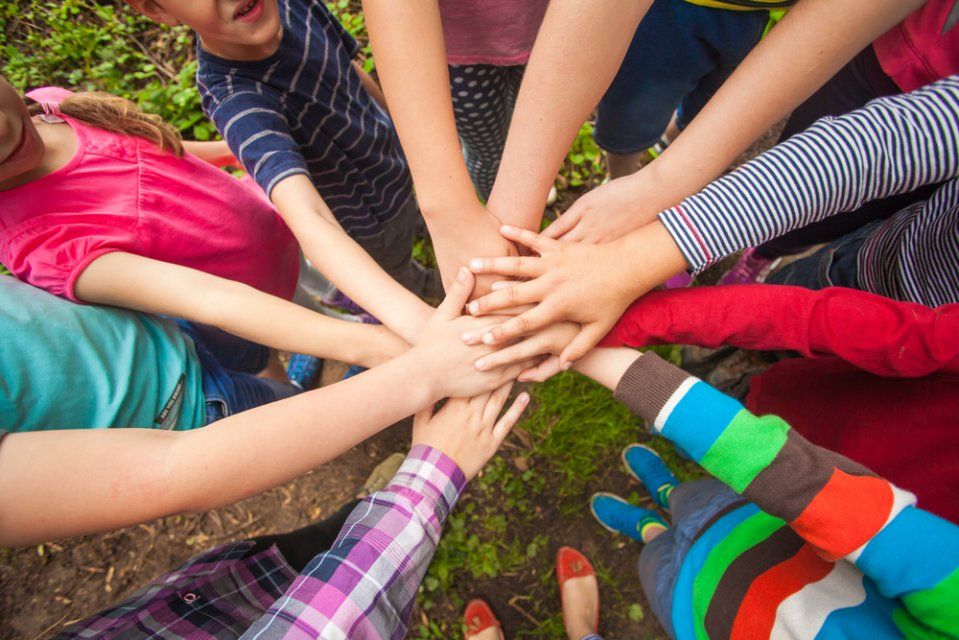 Роспотребнадзор помогает выбрать детский лагерь: рекомендации для родителей