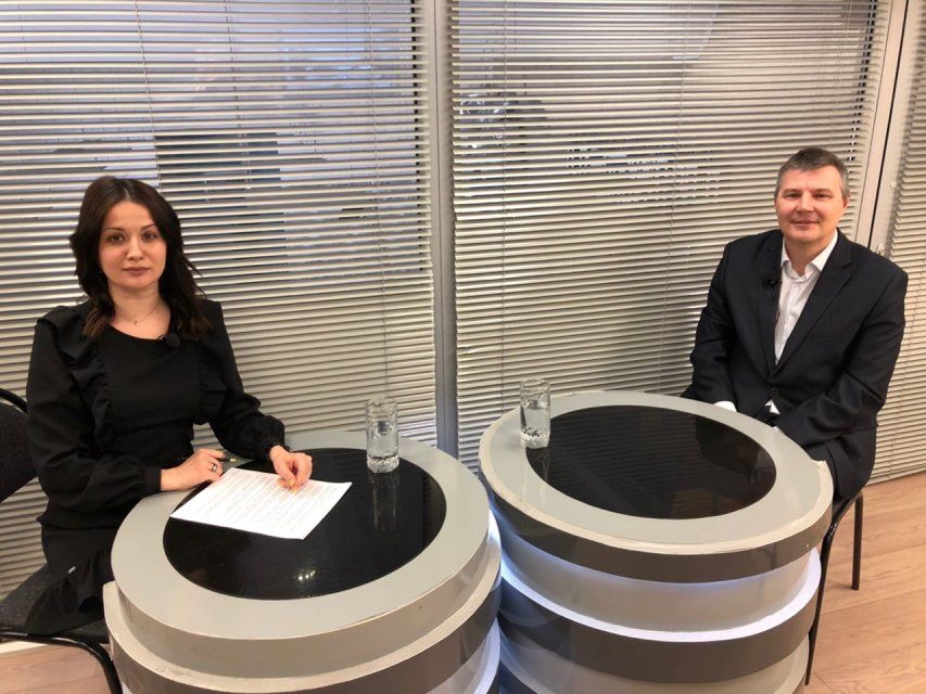 Завтра на телеканале "Истоки" в эфир выйдет новый выпуск программы "Интервью"