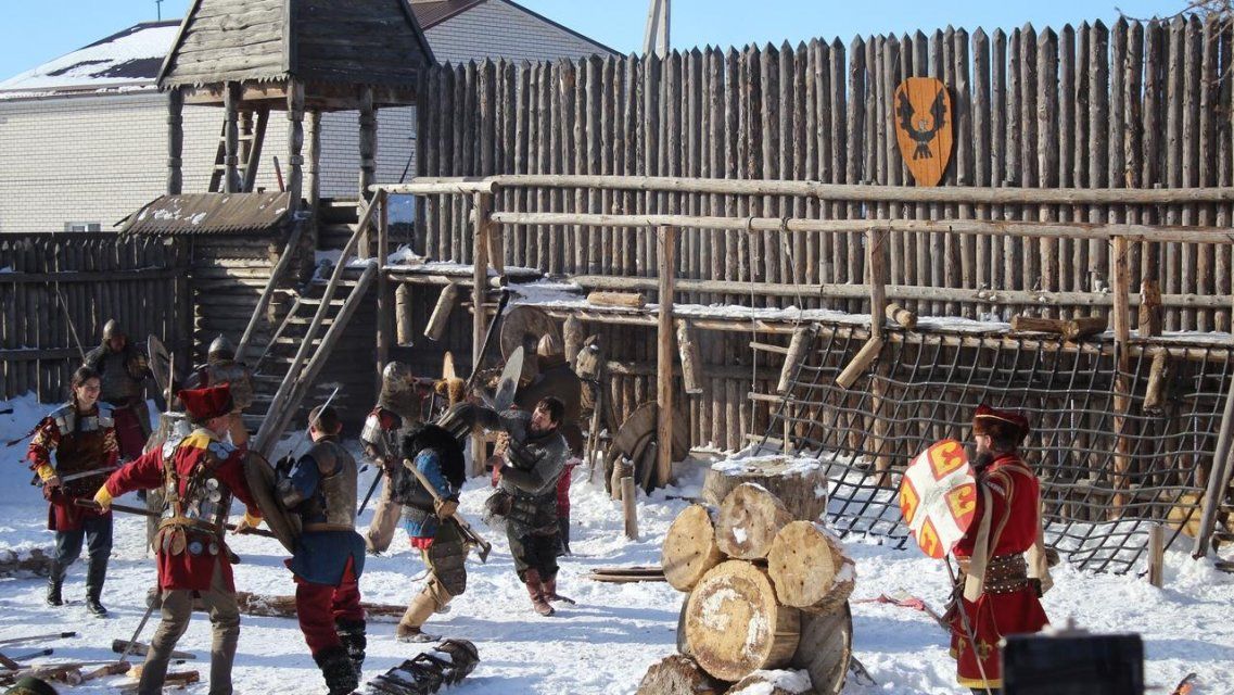 Кулачные бои и метание булавы: под Орлом отметят Масленицу в лучших русских традициях